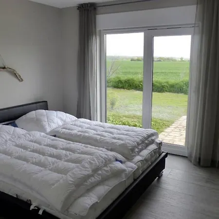Апартаменты Haus Kranichfeld A Дранске