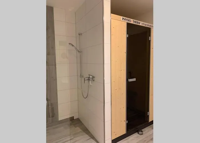 Haus Kranichfeld A *